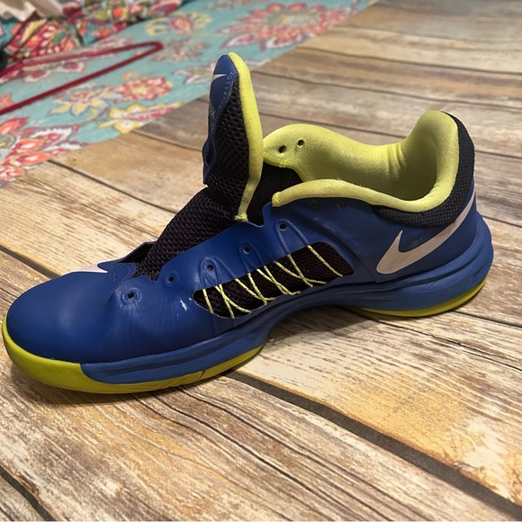 Nike Hyperdunk Low (Hyper Blue/Electric Green) U.S. 9.5 - Picture 5 of 13